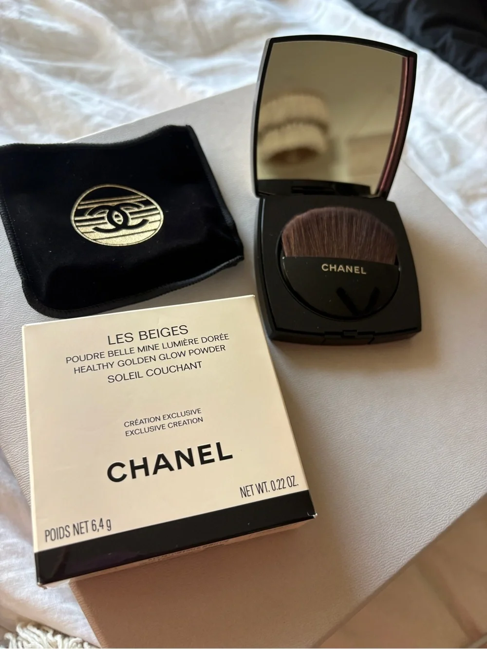 CHANEL Les Beiges Bronzer Duo - Healthy Golden Glow Powder